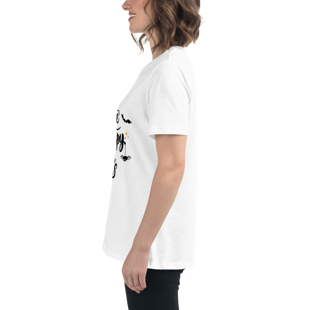 Cute Relaxed Women's Halloween T-Shirt with Ghost