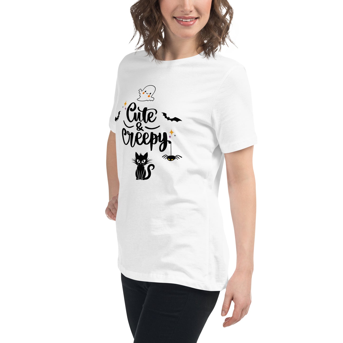 Cute Relaxed Women's Halloween T-Shirt with Ghost